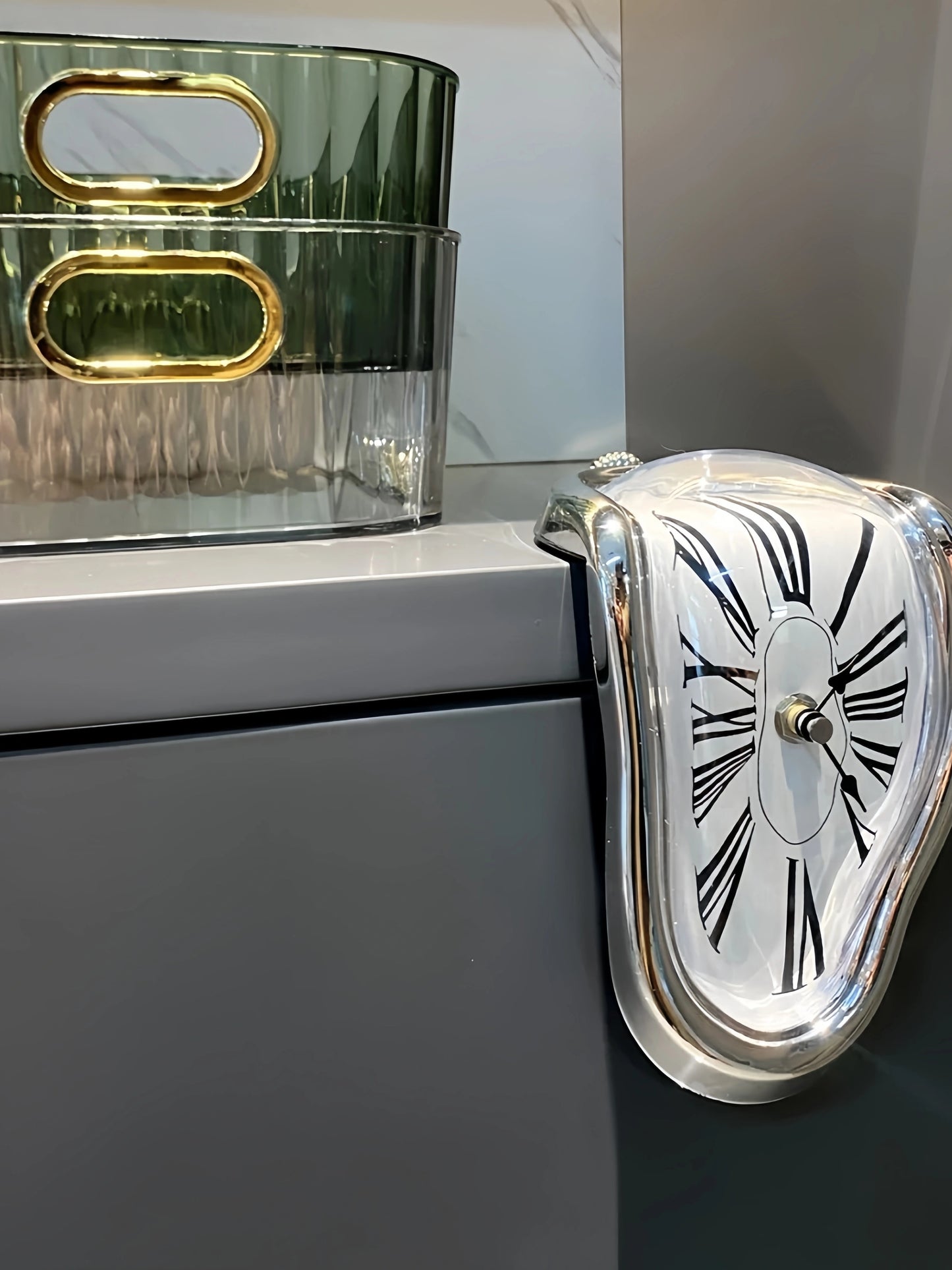 Melting Corner Clock